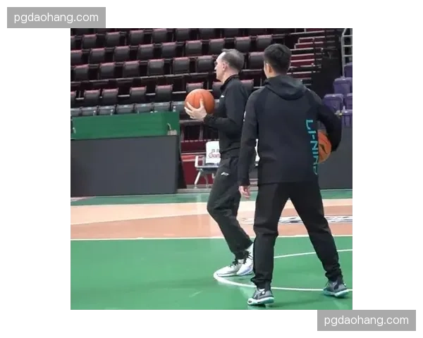 乌戈赛后肯定球队战术执行到位 但末节破联防进攻停滞需紧急复盘